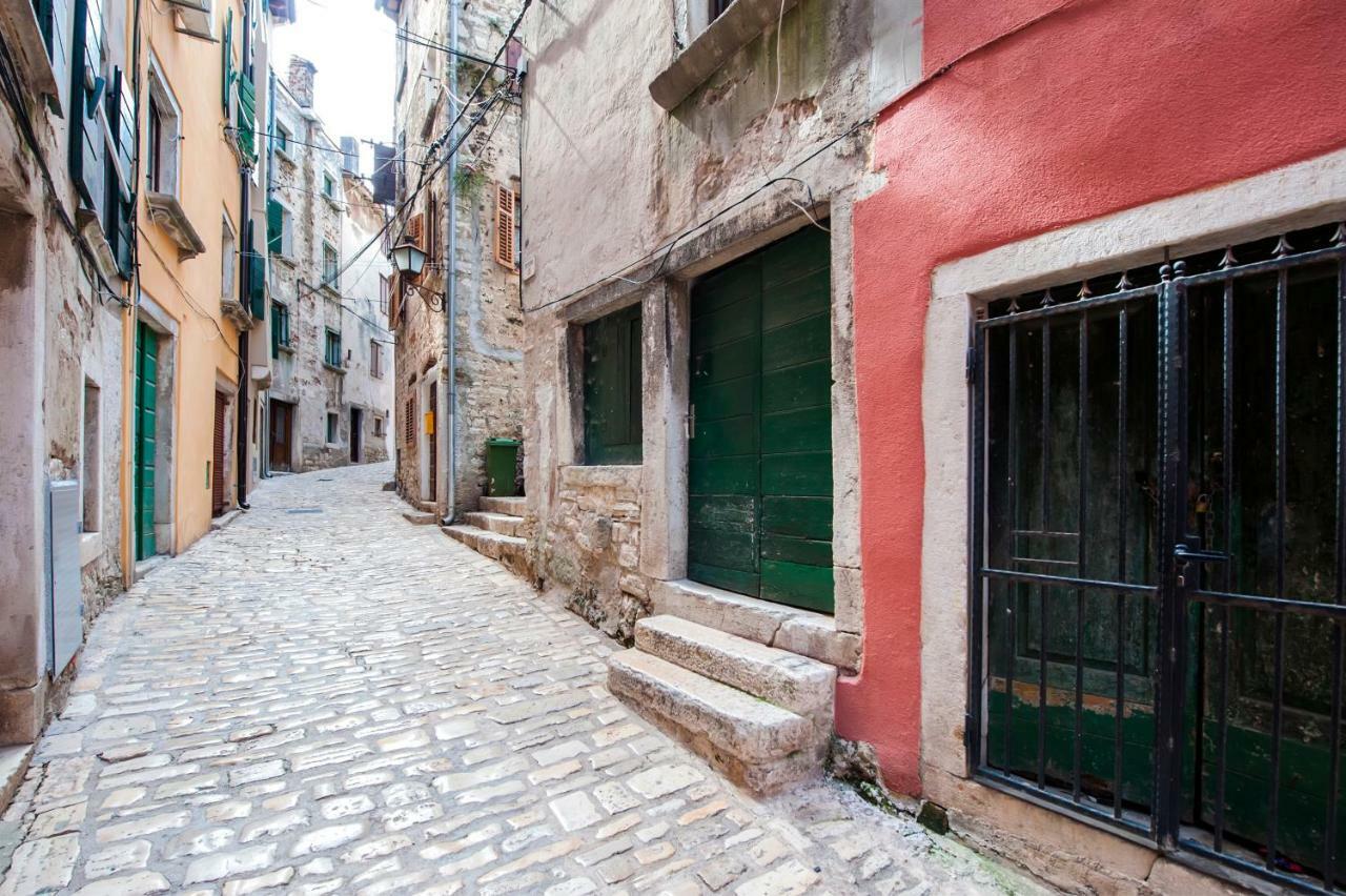 Studio Apartment Kris Rovinj Exterior foto